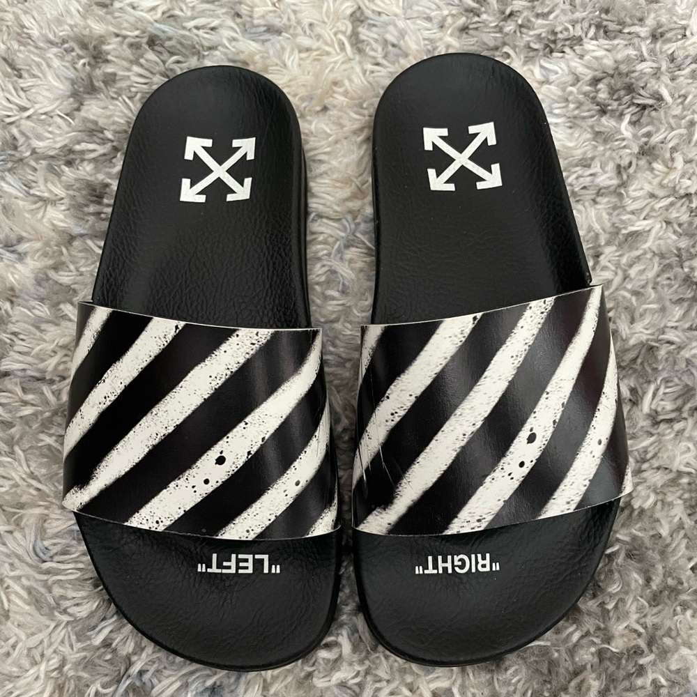 Off White Off Spray slides